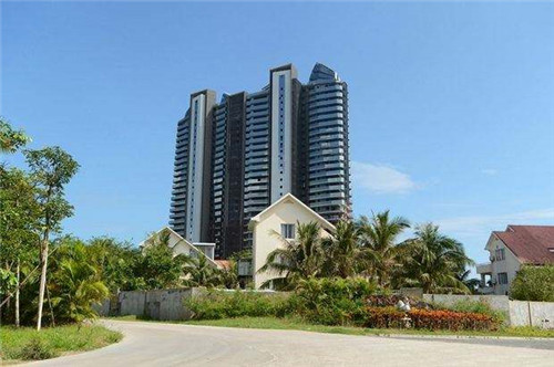 小鱼快飞酸菜鱼米饭